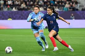 米兰体育观察：流浪者女足展现统治级表现-米兰体育