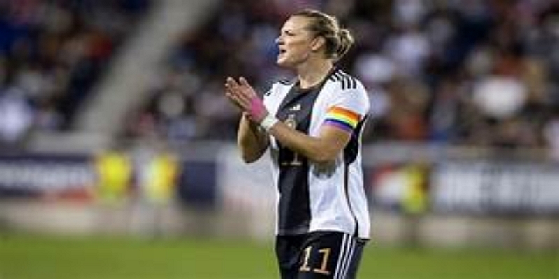 米兰体育解析—扬克托出柜事件与男子足球的历史性突破-米兰体育