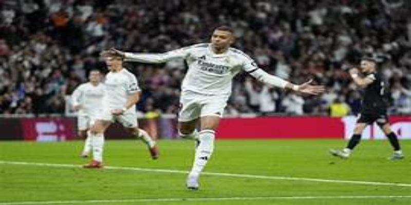 英超射手巅峰对决：萨拉赫与凯恩再掀风云-米兰体育